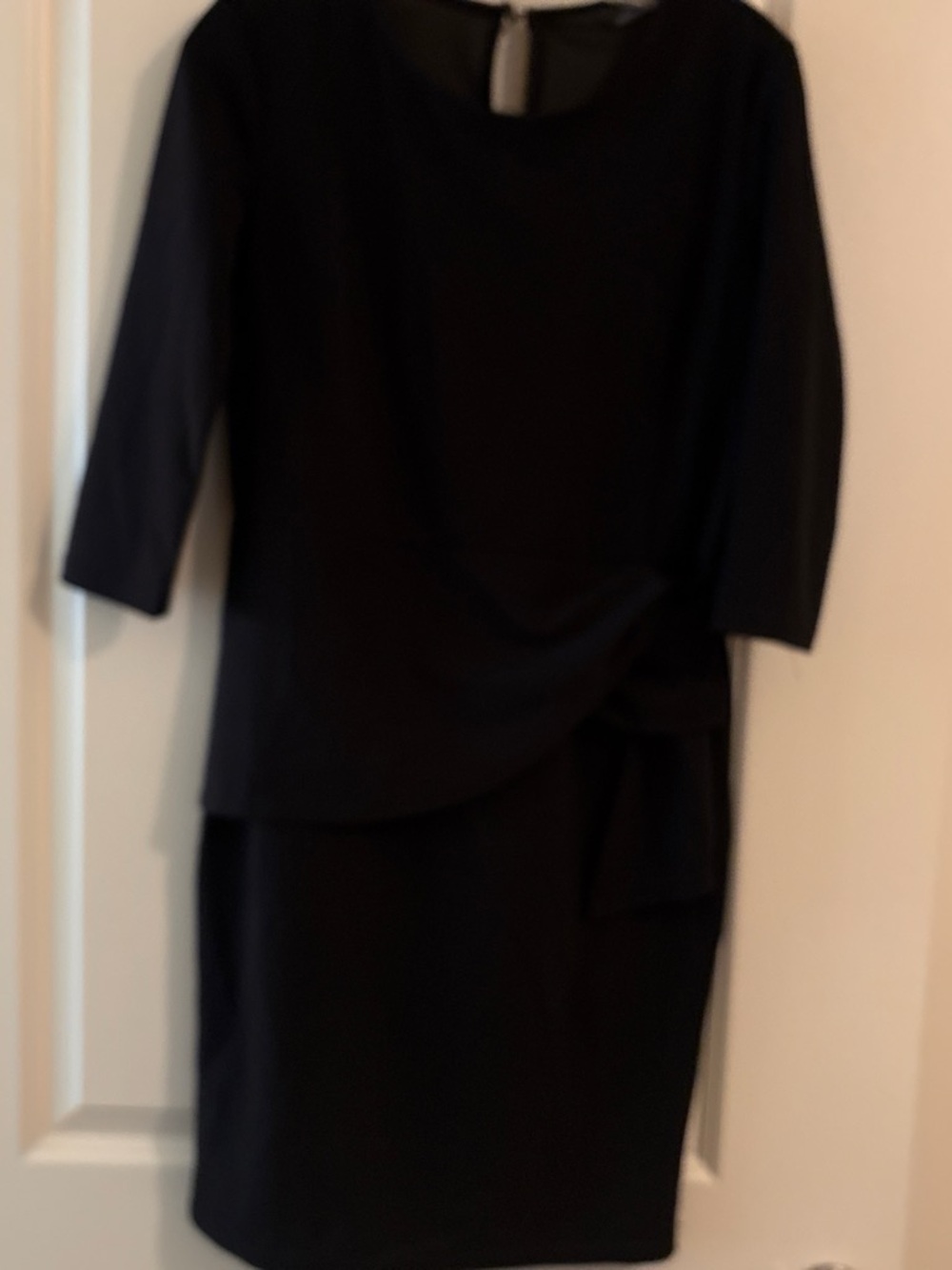 Mlle Gabrielle little black wrap sheath dress black size medium